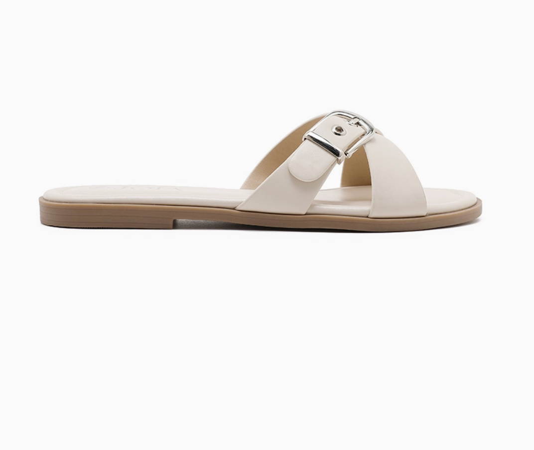 Claquette Brides Croisées Boucle Métal