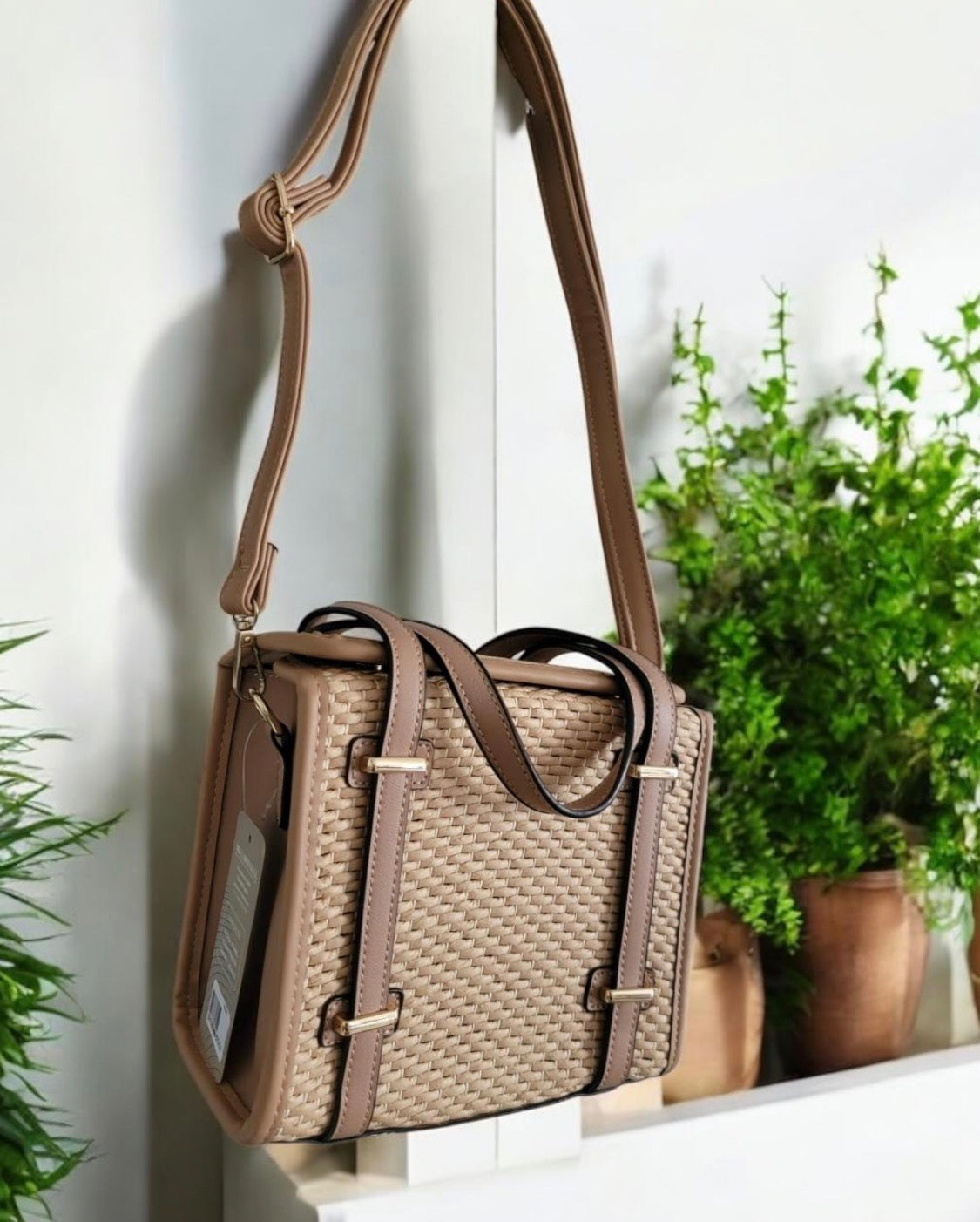 Sac Rigide en Raphia Mia Larouge -